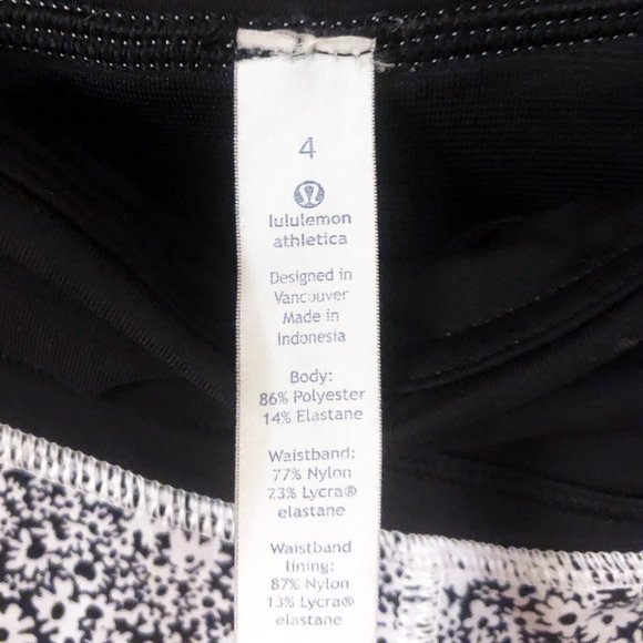 Lululemon Run Times Shorts 4" in Ditsy Daisy White - Picture 10 of 11